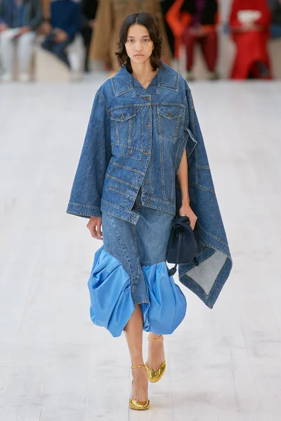 Look 38